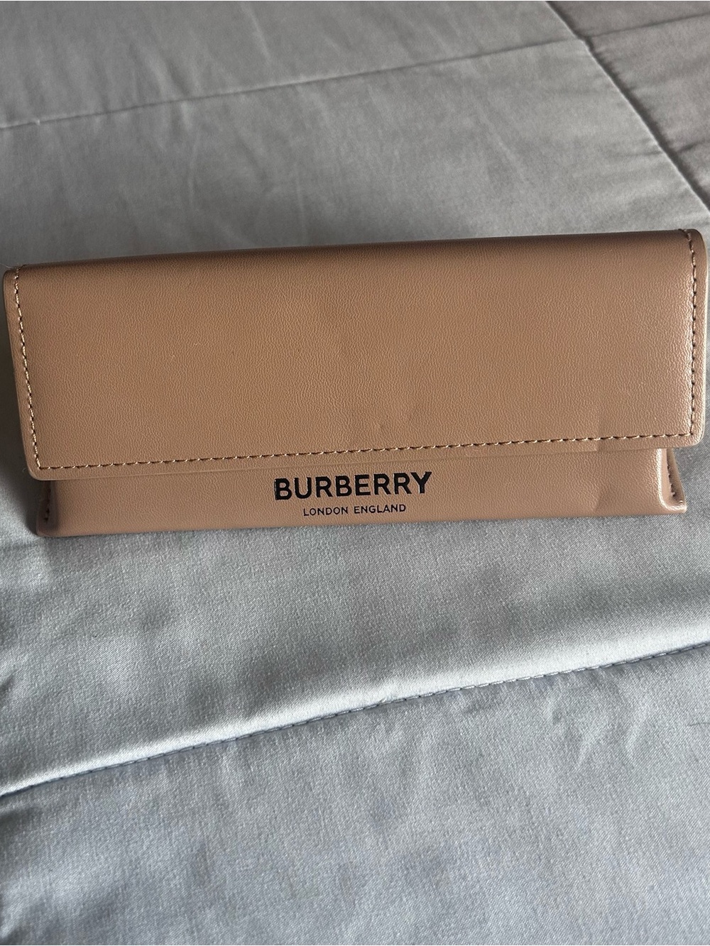 Burberry London England Folding Sunglasses Case